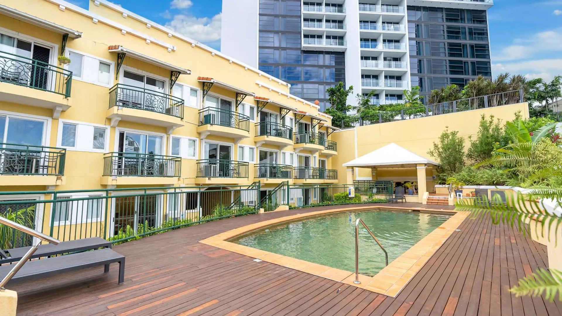 Sapphire Suite - Central Boutique Resort Vibes Cairns Austrálie