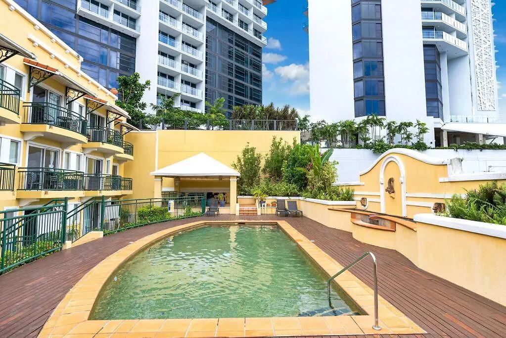 Sapphire Suite - Central Boutique Resort Vibes Cairns Apartmán