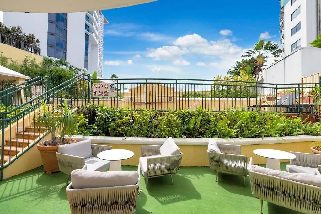 Sapphire Suite - Central Boutique Resort Vibes Cairns Apartmán